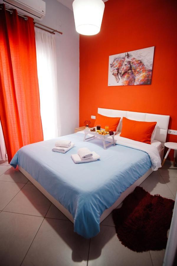 Violet City Center Apartments Кавала Екстериор снимка
