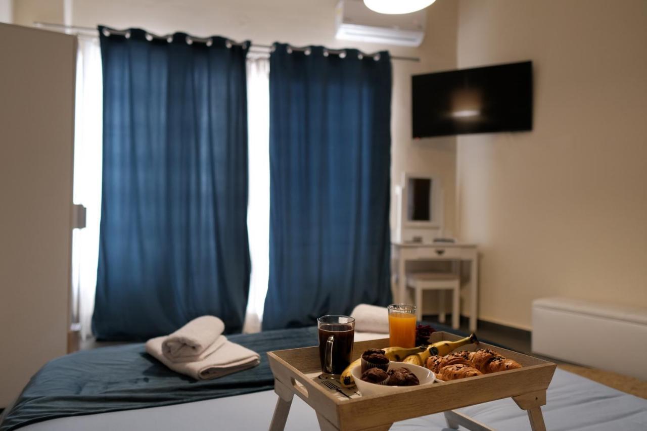 Violet City Center Apartments Кавала Екстериор снимка